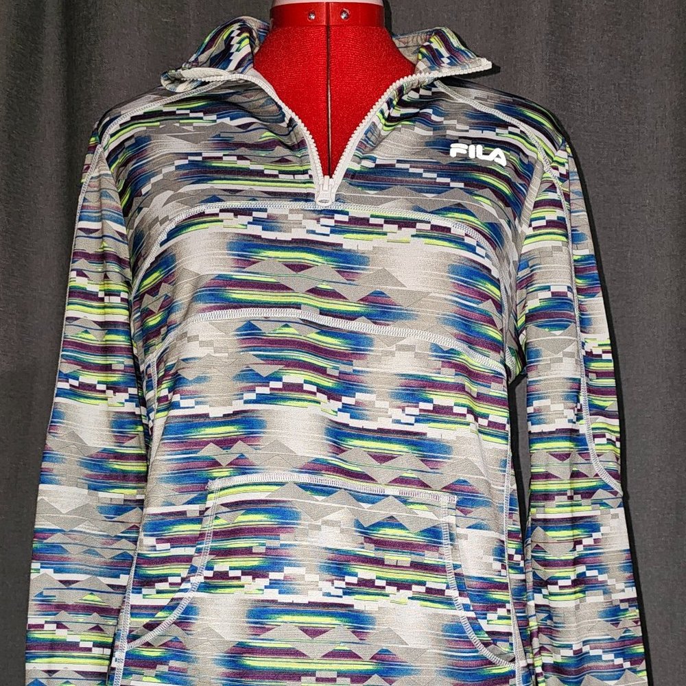 Fila Sport 1/4 Zip Long Sleeve Pullover Sport Performance w/ Thumb Holes